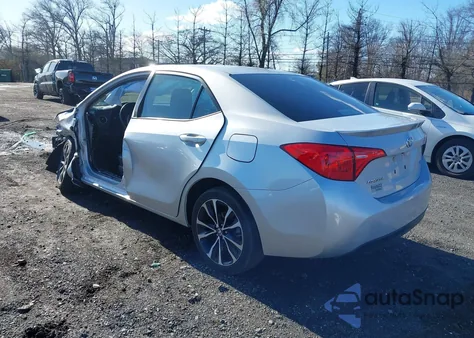 2018 Toyota Corolla Se z USA, uszkodzony, nr VIN 2T1BURHE7JC055652